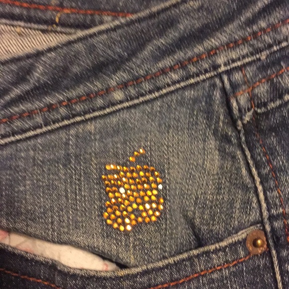 Apple Bottom Jeans - Picture 5 of 5